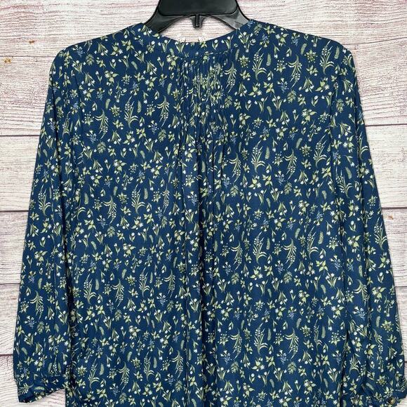 Jachs Girlfriend Floral Button Down Pintuck Blouse Top Size Medium - Picture 7 of 9
